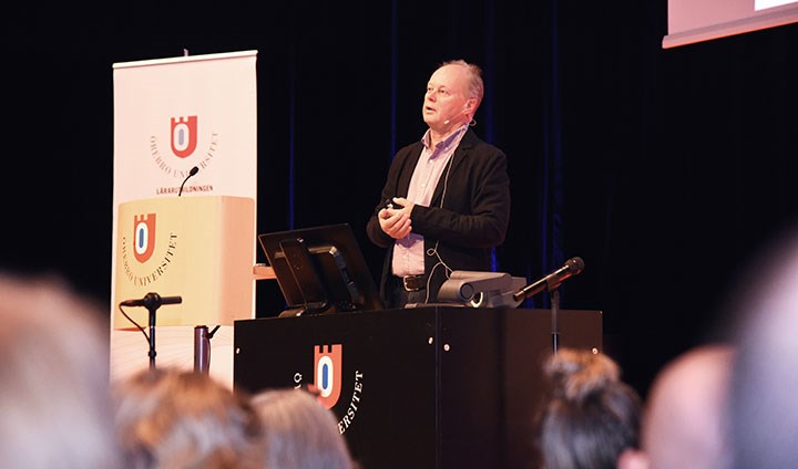 Glenn Hultman, professor emeritus vid Linköpings universitet, var huvudtalare.