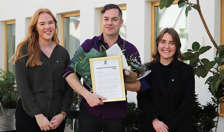 Emilia Malm, John Barnes och Kristin Törnqvist.