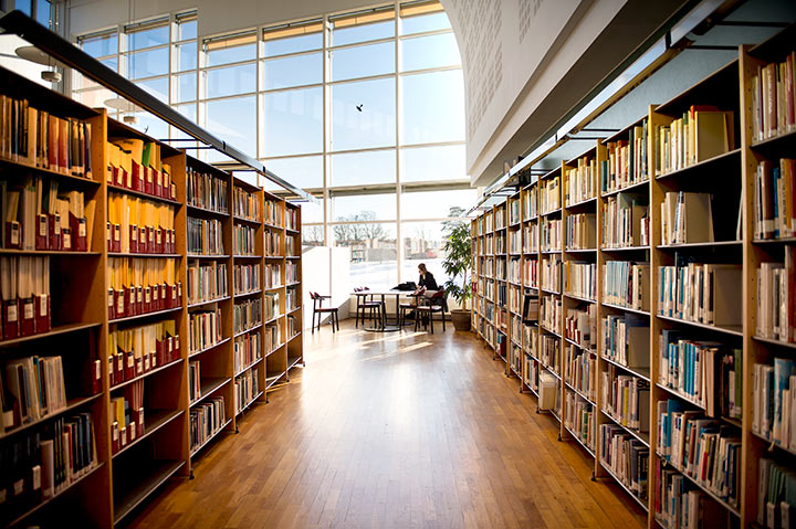 bibliotek örebro universitet per