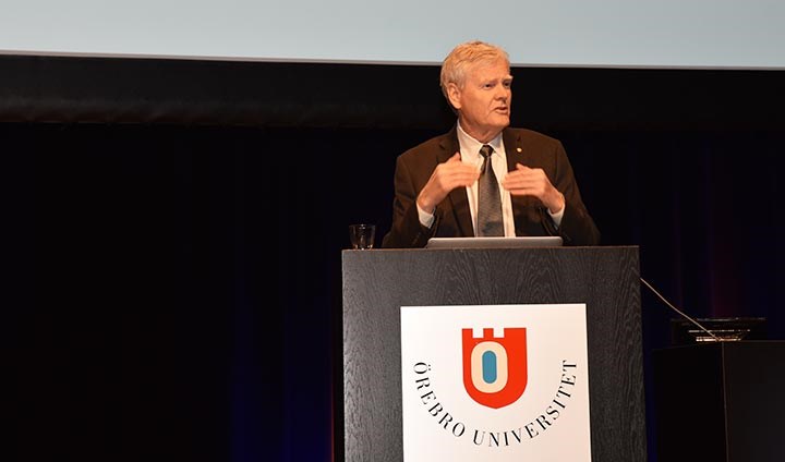 Michael W. Young in Aula Nova.