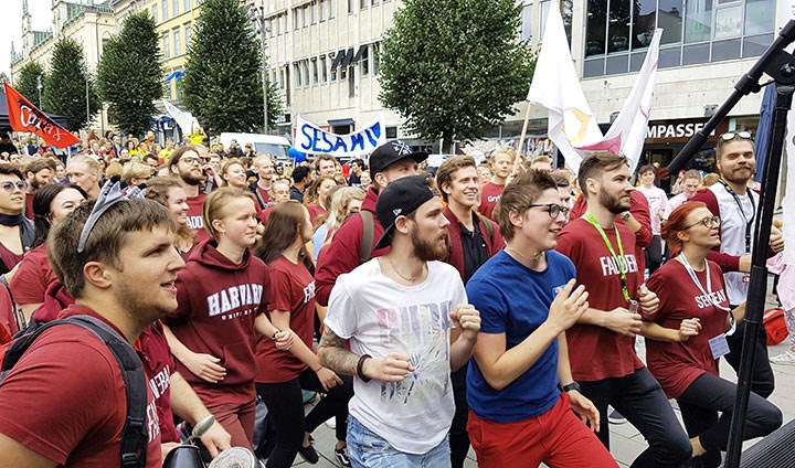 Studenter på Stortorget 